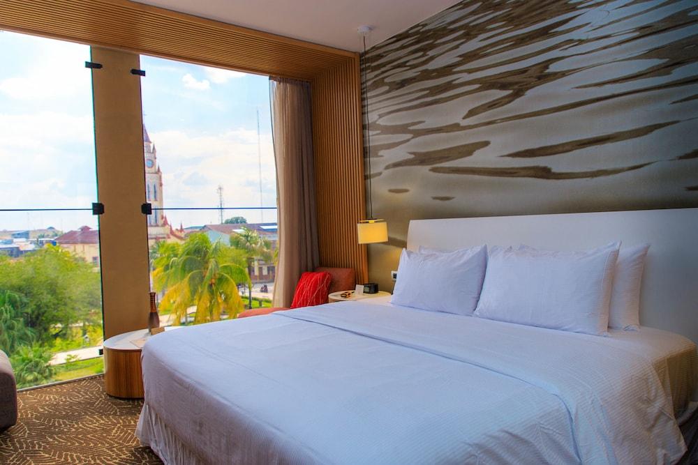 Doubletree By Hilton Iquitos Hotel Eksteriør billede