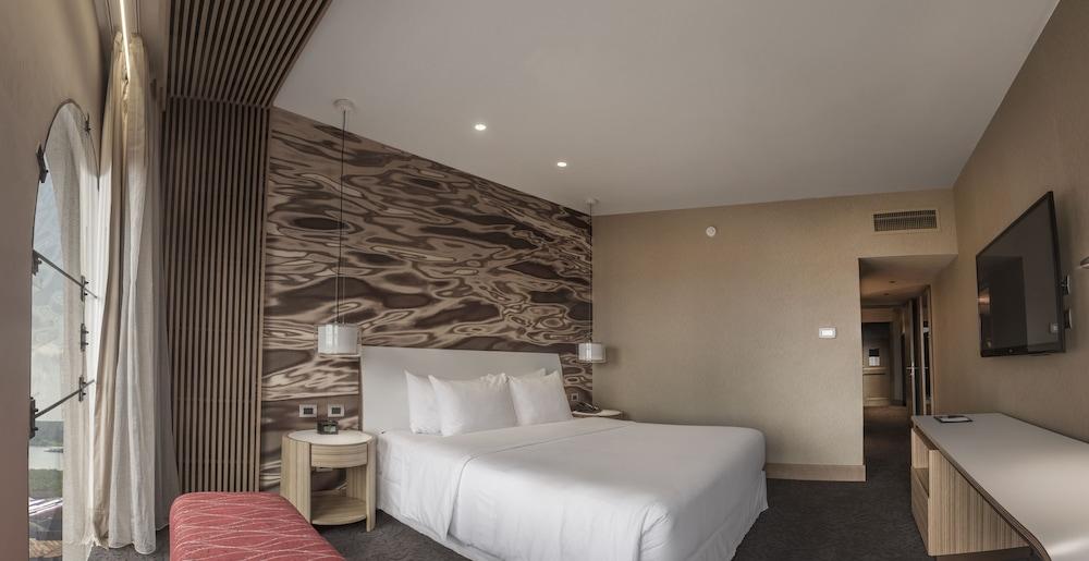 Doubletree By Hilton Iquitos Hotel Eksteriør billede