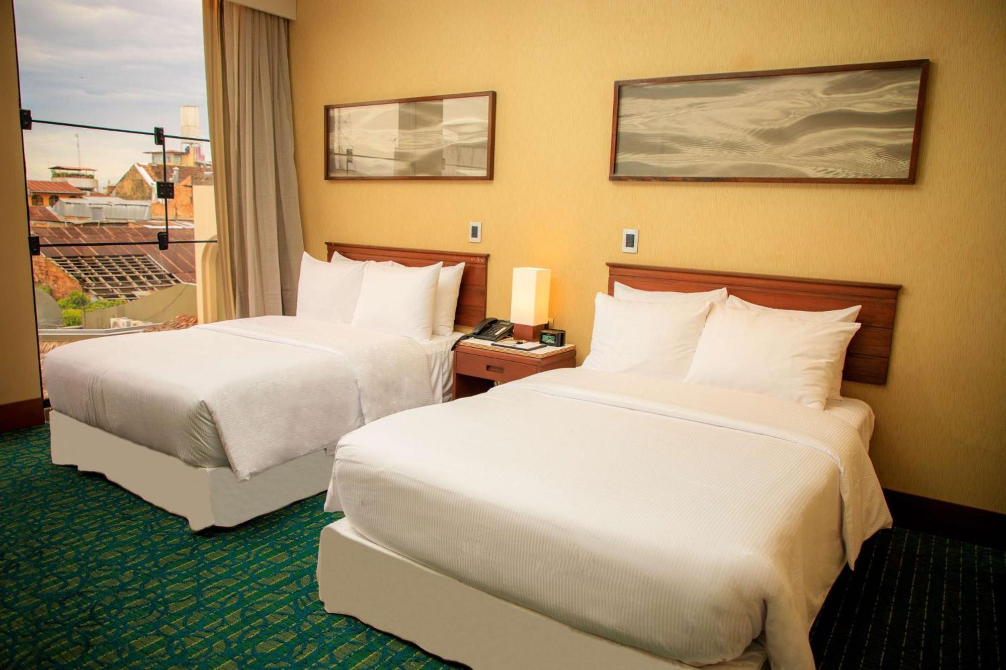 Doubletree By Hilton Iquitos Hotel Eksteriør billede
