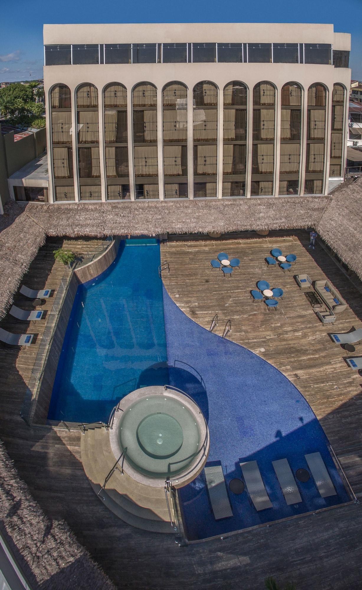 Doubletree By Hilton Iquitos Hotel Eksteriør billede